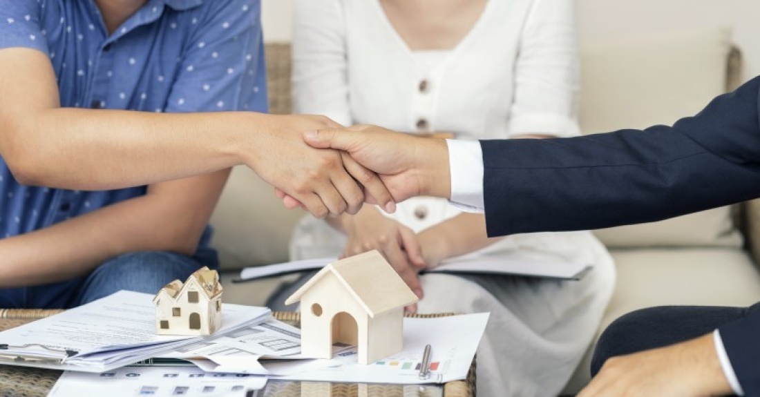 Non-public real estate offers
